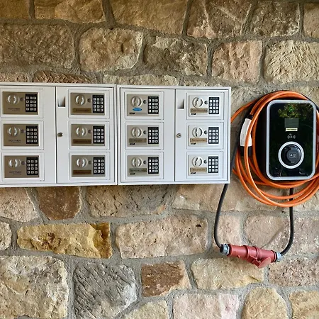 Familienfreundliche Gerichtsstube Im Rittergut Bei Dresden Fuer 6 Pers Wachau