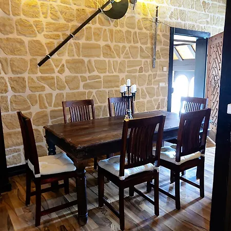 Familienfreundliche Gerichtsstube Im Rittergut Bei Dresden Fuer 6 Pers * Wachau